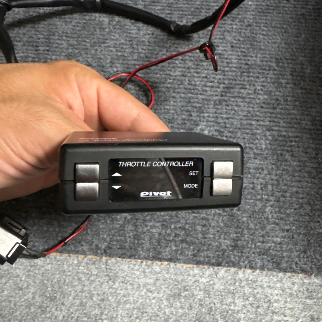 pivot 3driveCOMPACT スロットルコントローラー