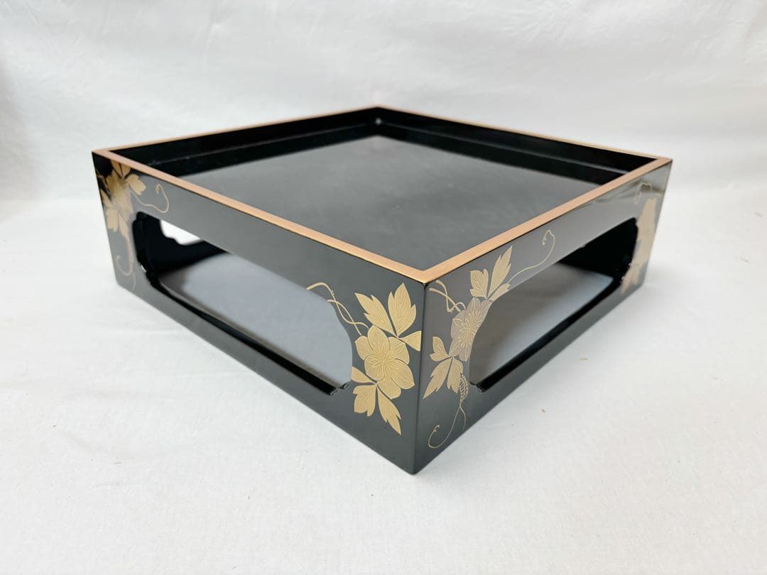 ほぼ未使用 茶道具 輪島塗 金彩花蒔絵 重台 四方盆 木製黒真塗 能登国輪島共箱