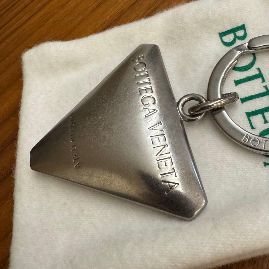 ボッテガ　キーホルダー　キーリング　Bottega Veneta トライアングル