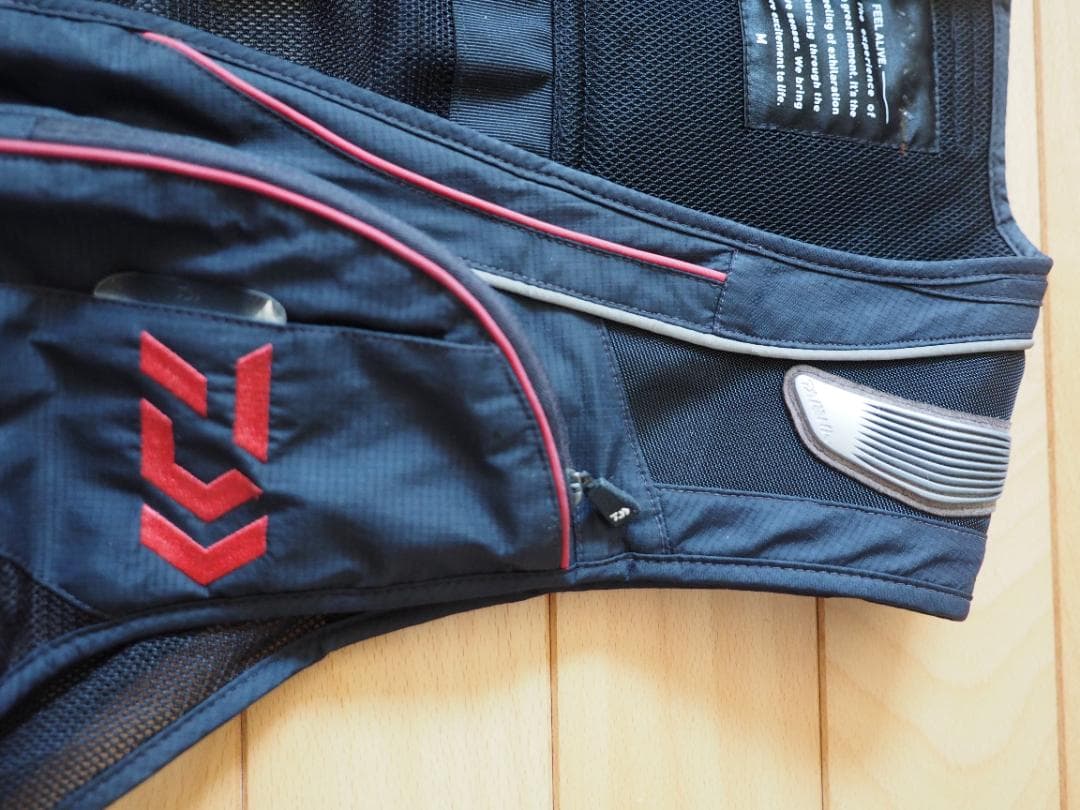 DAIWA　鮎ショートベスト　DV-2106　ブラック　M