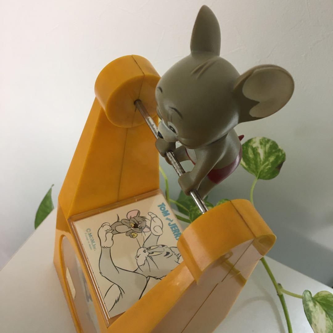 超希少　レトロ　TOM & JERRY   目覚まし時計　　　　　　　（手巻き）