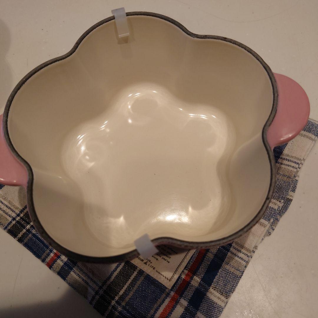 ル・クルーゼ　鍋16　プチココットフルール　値下げしました！