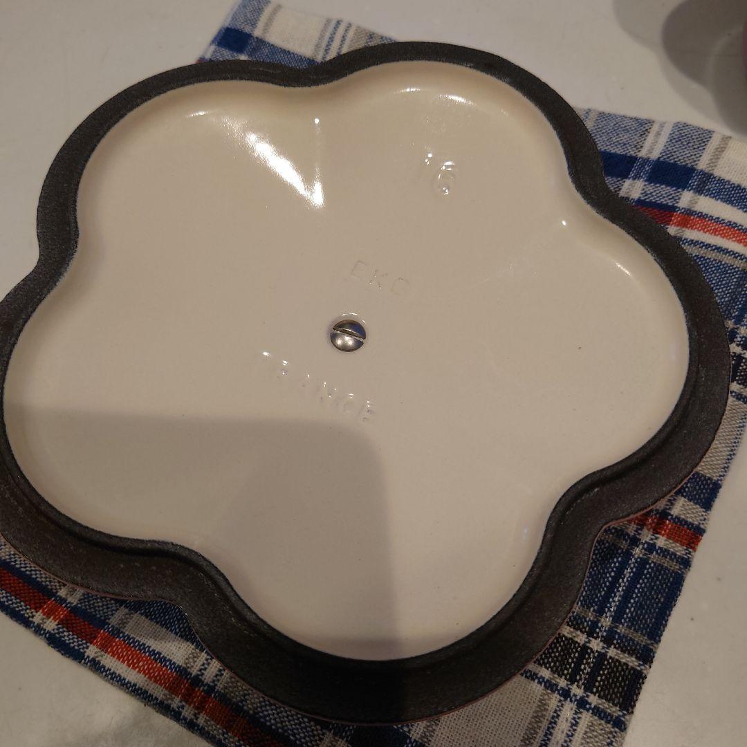 ル・クルーゼ　鍋16　プチココットフルール　値下げしました！