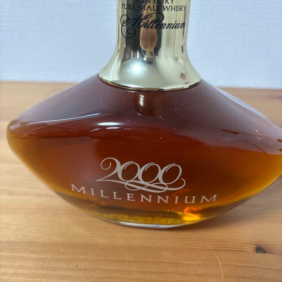 サントリーピュアモルトウイスキー　ミレニアム2000 未開栓　古酒