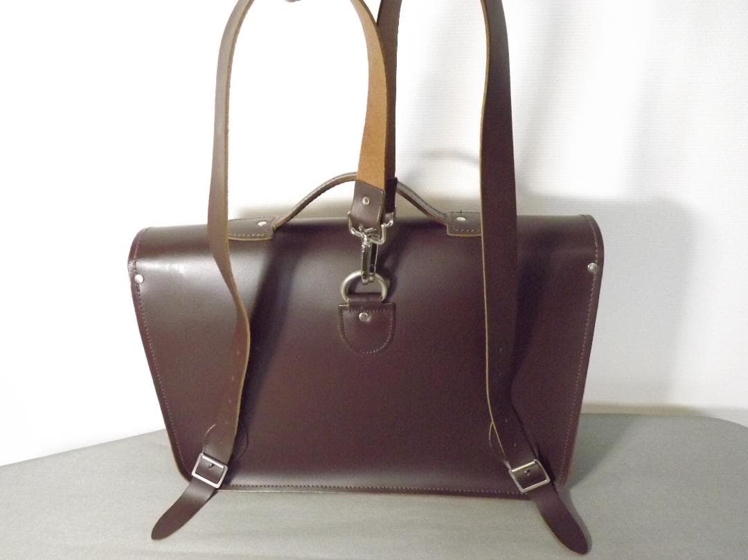 美品 ザッチェルズ イギリス製 レザーバッグ ハンド・ショルダー・リュック