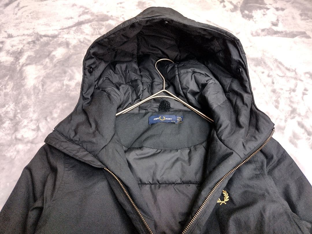 フレッドペリー ZIP IN LINER　フィッシュテール　パーカー　j9121