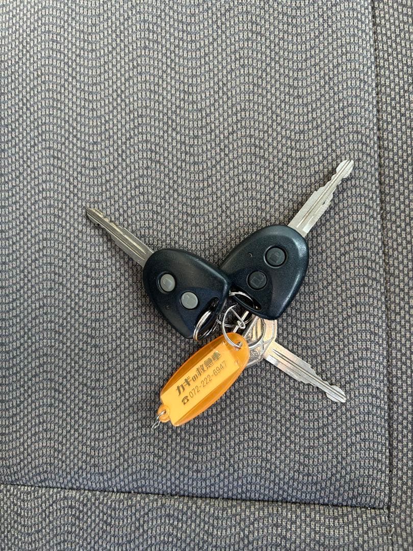 ひ*る様 スロープ付きシルバー車両