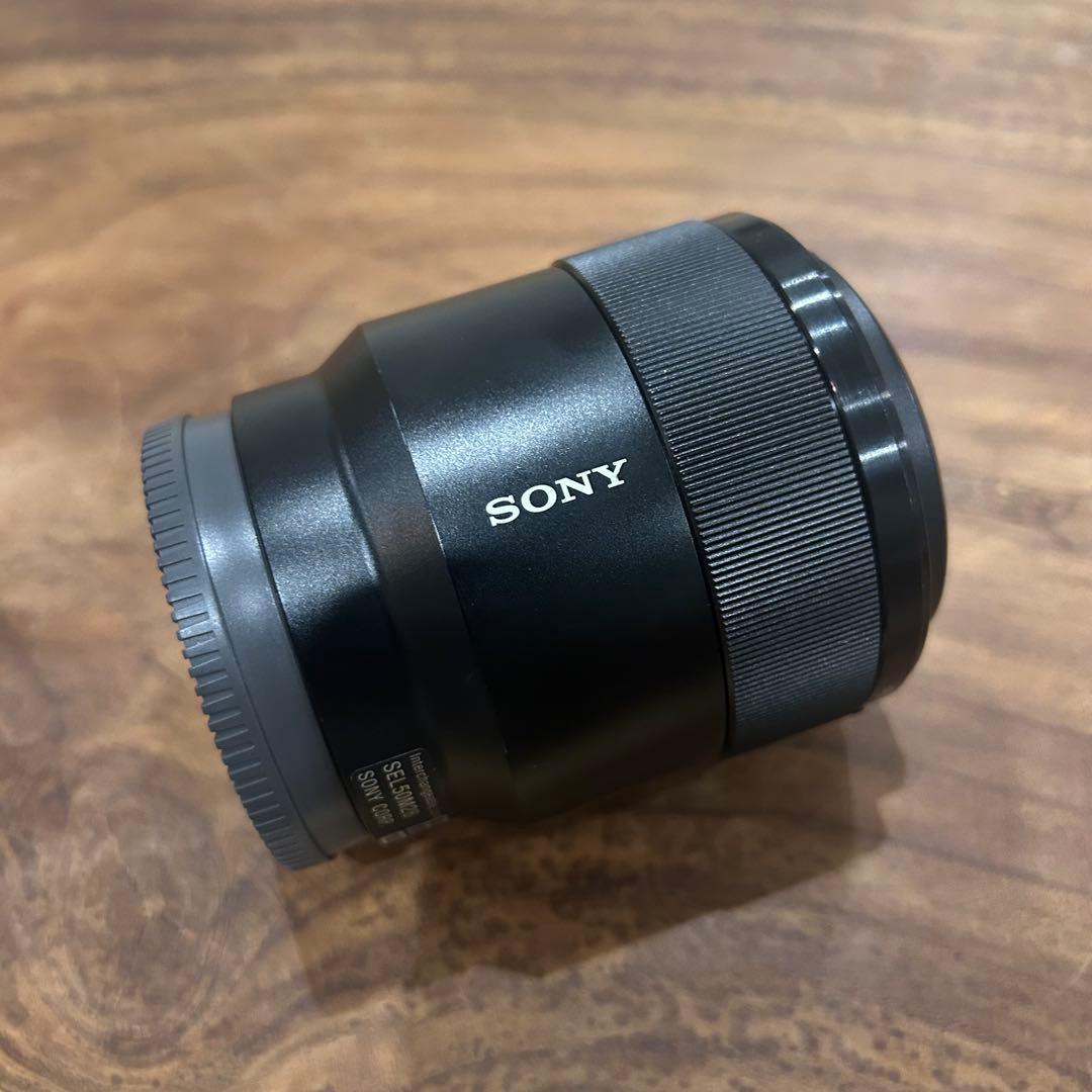SONY SEL50M28 Eマウントレンズ　50mm単焦点マクロレンズ