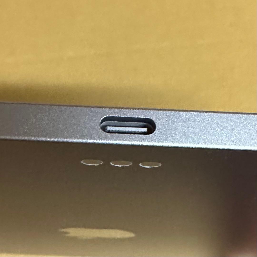 美品!iPad Air (M2) 11インチ 128GB バッテリー100%