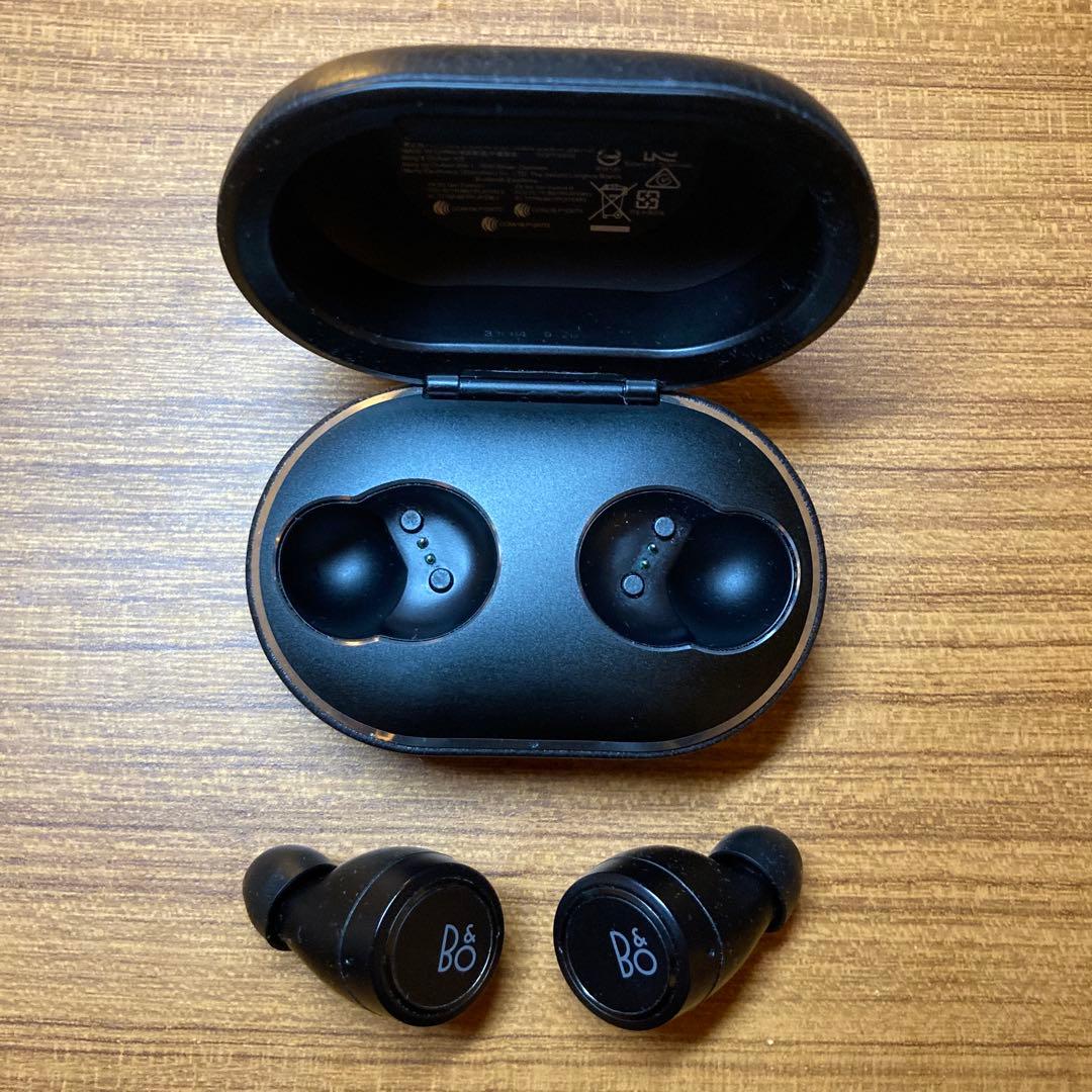 【完動品】Bang&Olufsen E8 3rd Generation