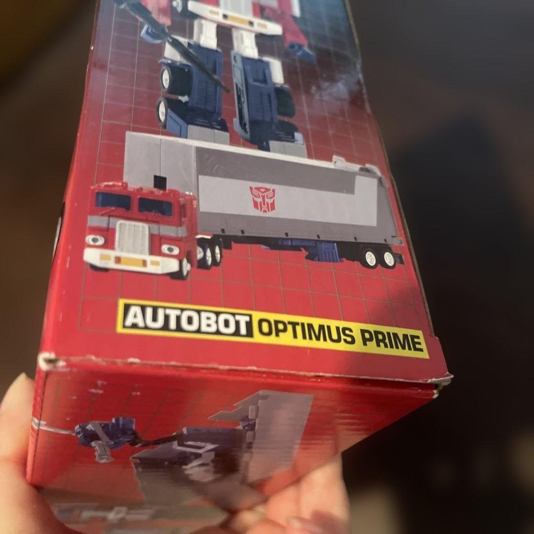 40周年　トランスフォーマー 新品未開封