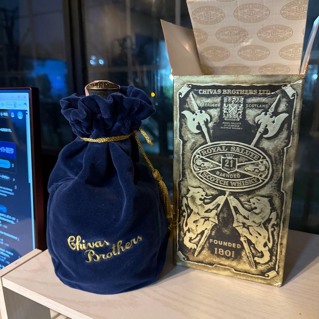 S*O様  Salute 21年 ブレンデッドウイスキー