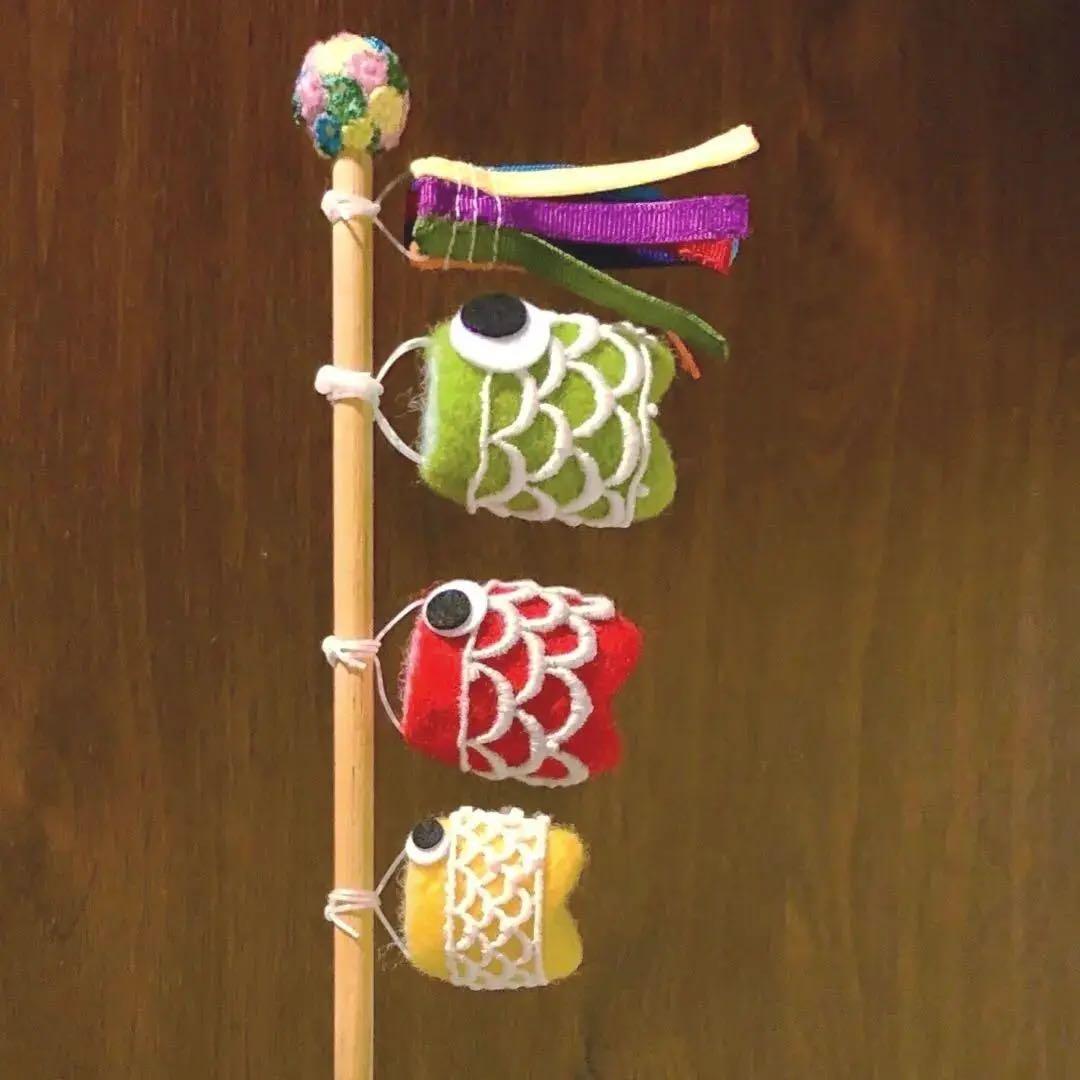 ミナペルホネン「mermaid」リボンと「skyful」を使った鯉のぼり