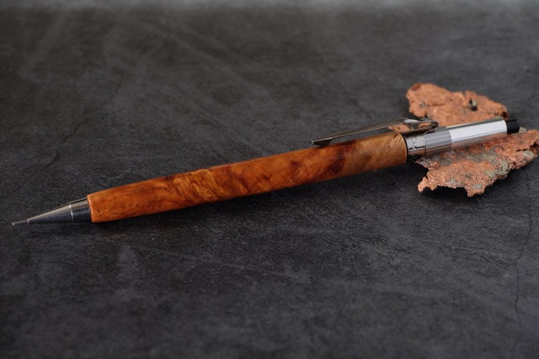 PG5木軸カスタム0222　高村杢工房 製図用シャープペンシル　花梨瘤紅白