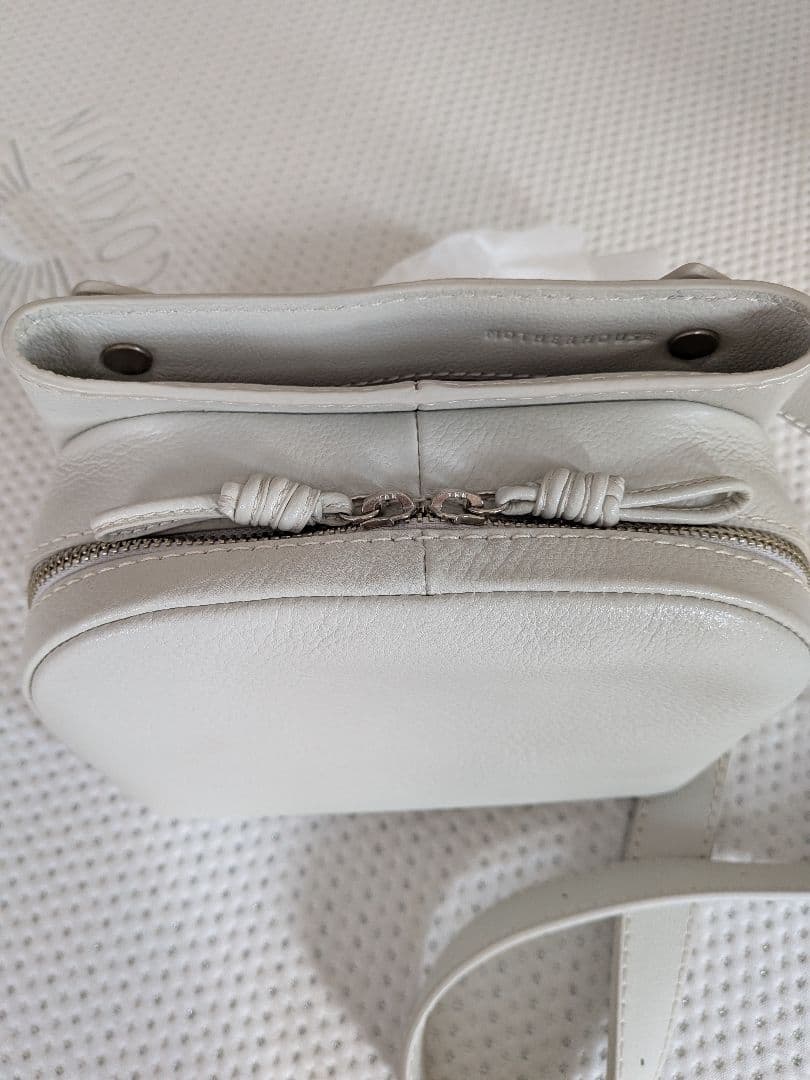 マザーハウス　SORA M 2way ショルダーバッグ　ホワイト