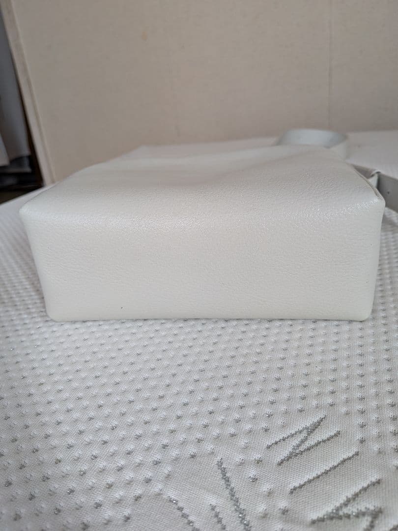 マザーハウス　SORA M 2way ショルダーバッグ　ホワイト