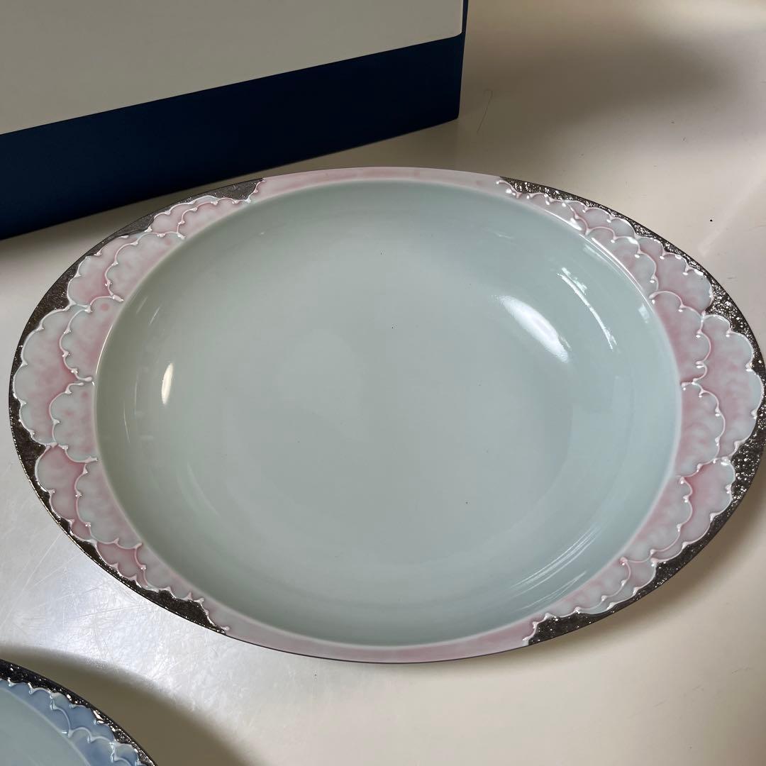 有田焼⭐︎文山窯⭐︎プラチナ牡丹⭐︎ブルー＆ピンク楕円皿（大）2客　カレー皿新品未使用