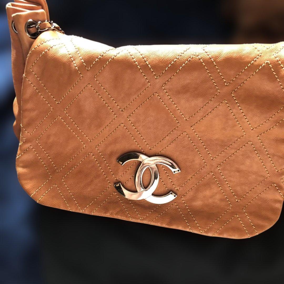 CHANEL フラップバッグ　稀少品model