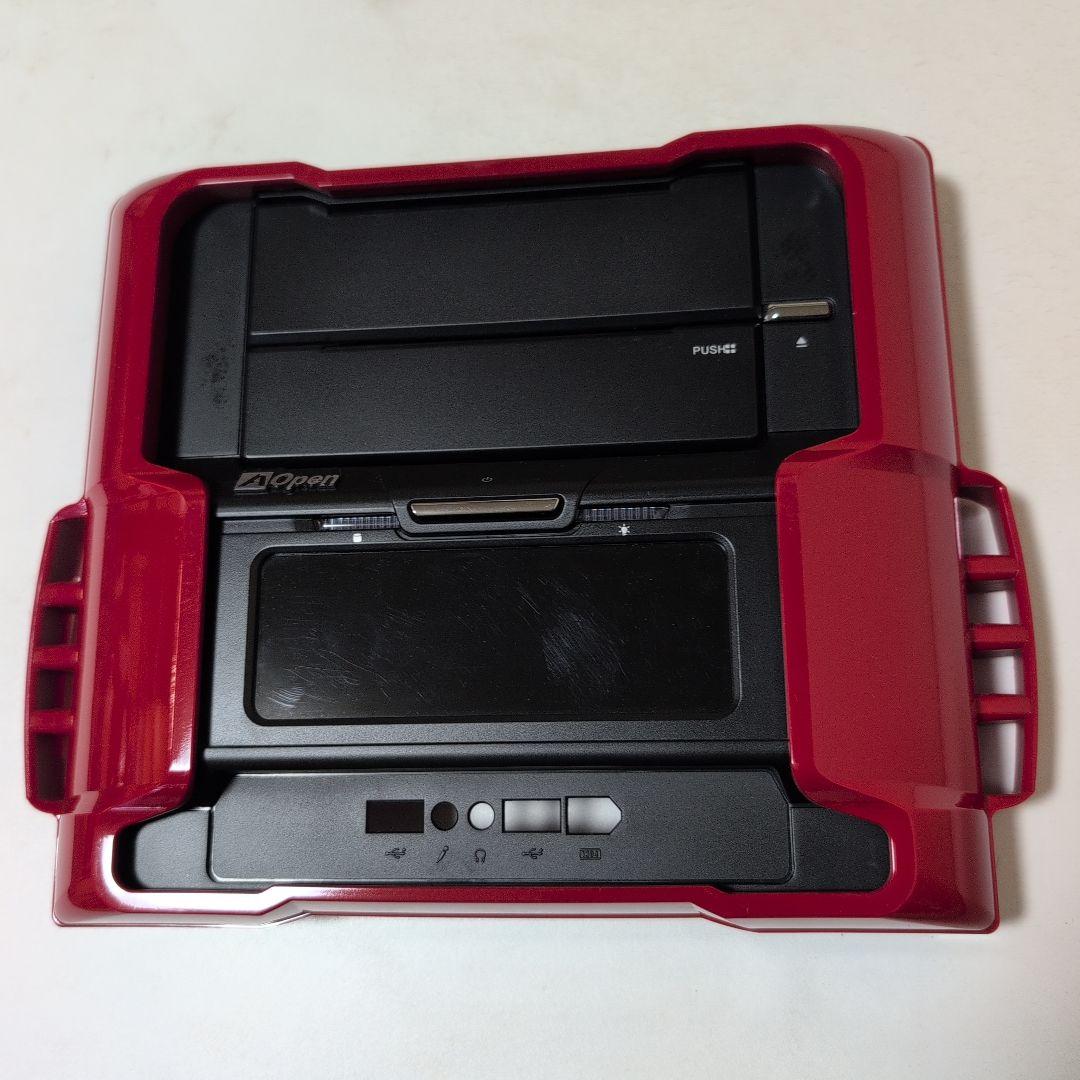 PCケース　ガンダム仕様　AOpen G326　microATX 中古