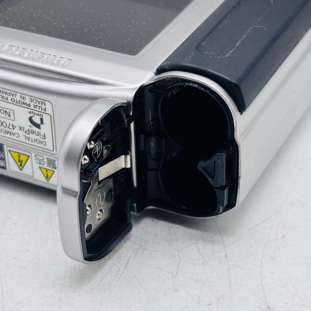 【動作確認済み】FUJIFILM FinePix 4700Z 単三電池 ②