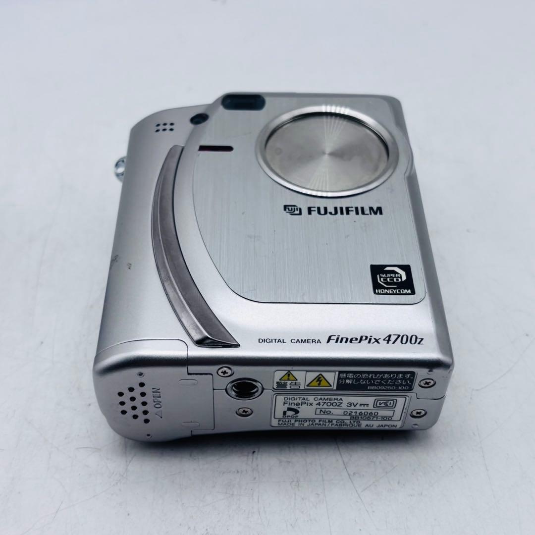 【動作確認済み】FUJIFILM FinePix 4700Z 単三電池 ②
