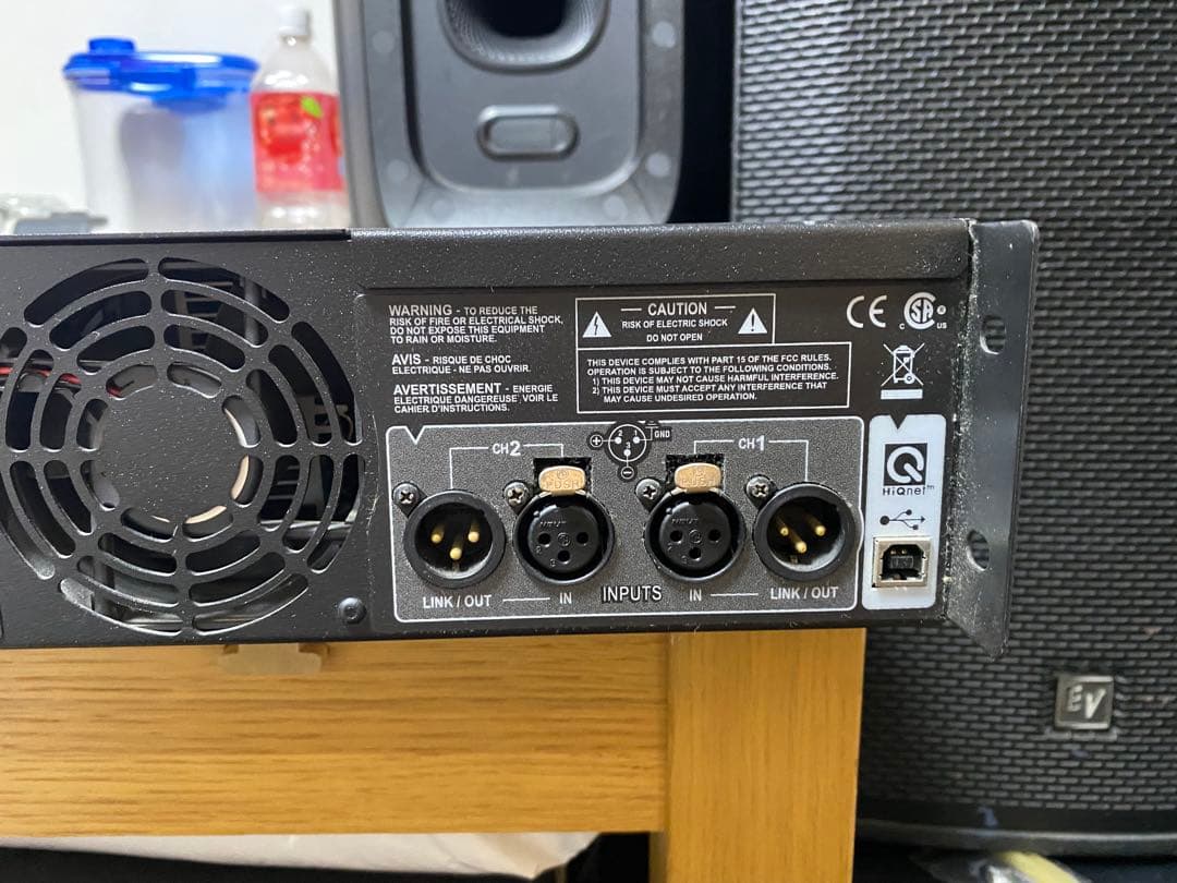 Amcron XTi4000 DSP内蔵 2Ω負荷対応 1600W＋1600W