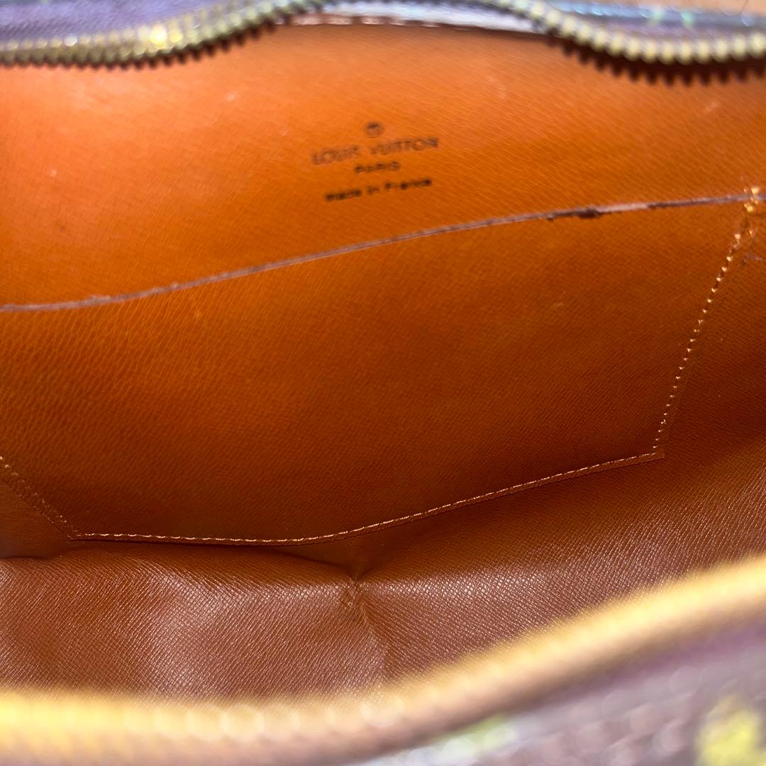 ルイヴィトン　パピヨン