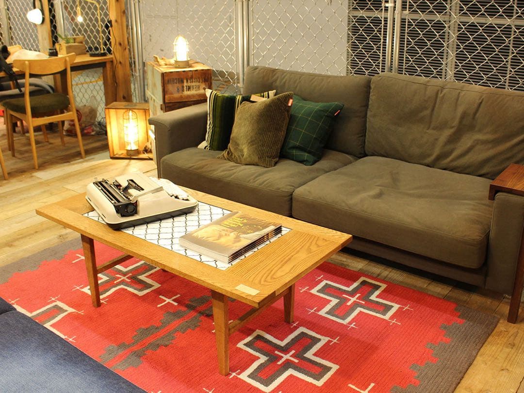 美品 SWITCH / スウィッチ タイル リビングテーブル