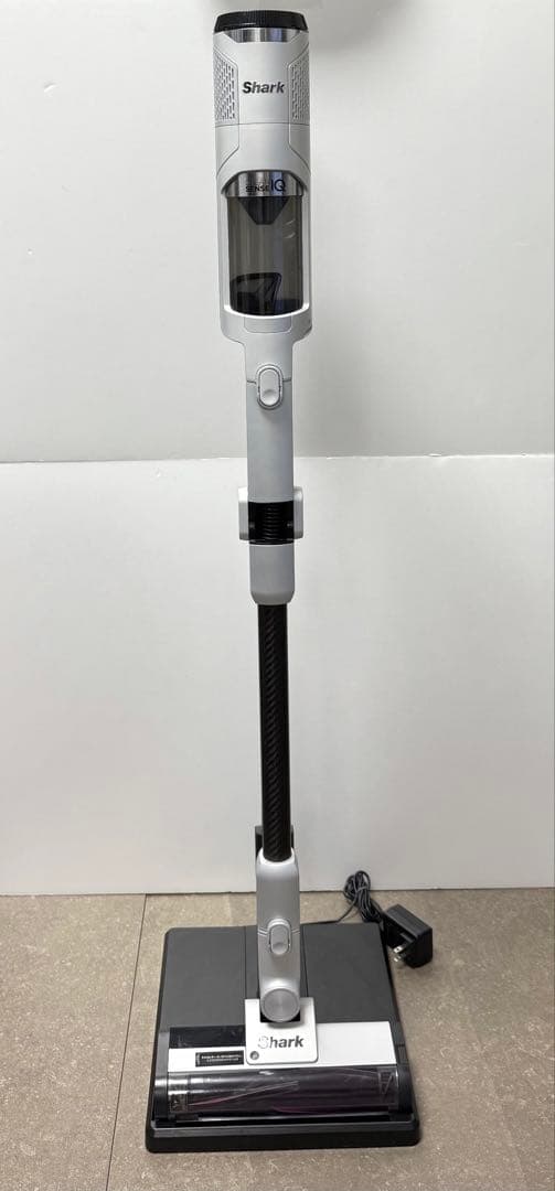 シャーク◇Clean Sense iQ IW2241JWH◇ホワイトアルミニウム