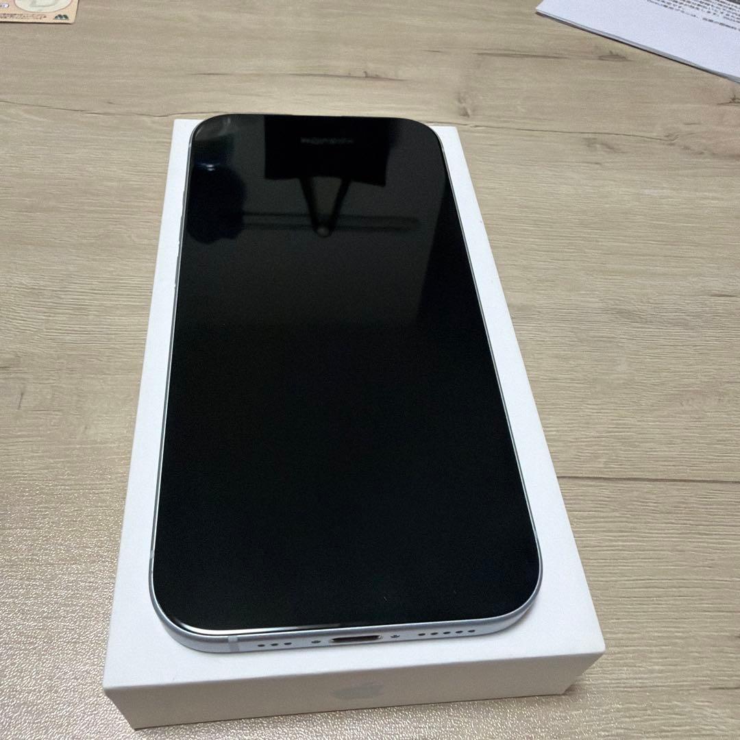 【バッテリー91%】Apple iPhone 15 128gb ブルー