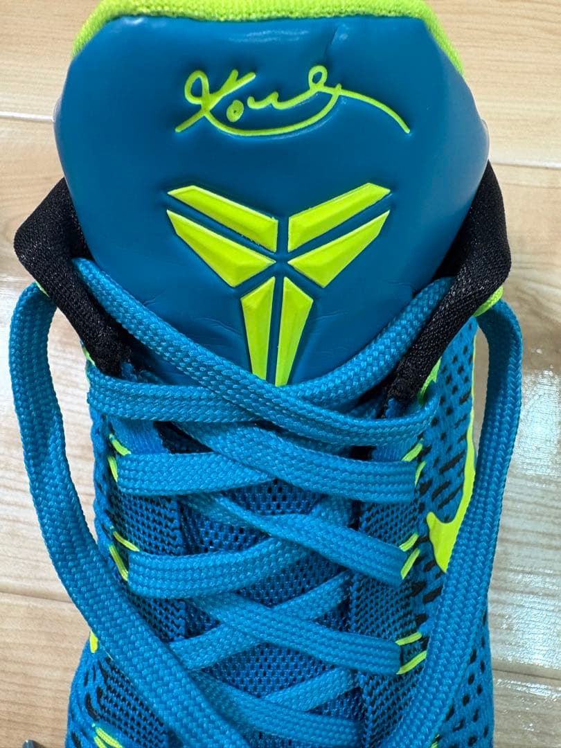 コービー9 エリートLOWプロトロ　Neo Turquoise and Volt