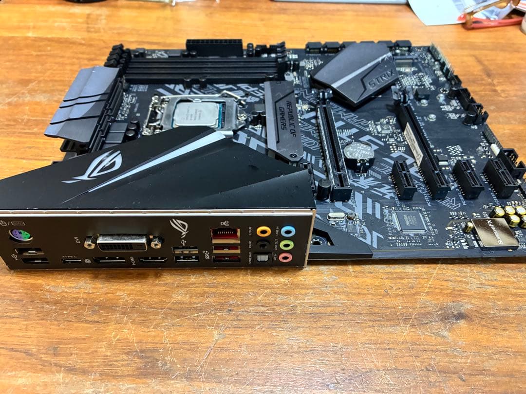 STRIX H370-F GAMINGマザーボード+CPU i5 8500セット