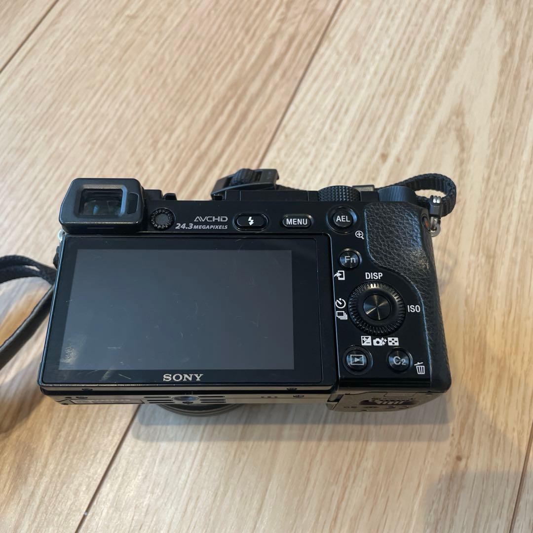 α6000 キットレンズ＋単焦点レンズ E 35mm F1.8 OSS