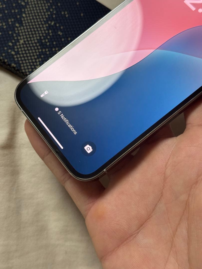 iPhone 13 Pro 本体