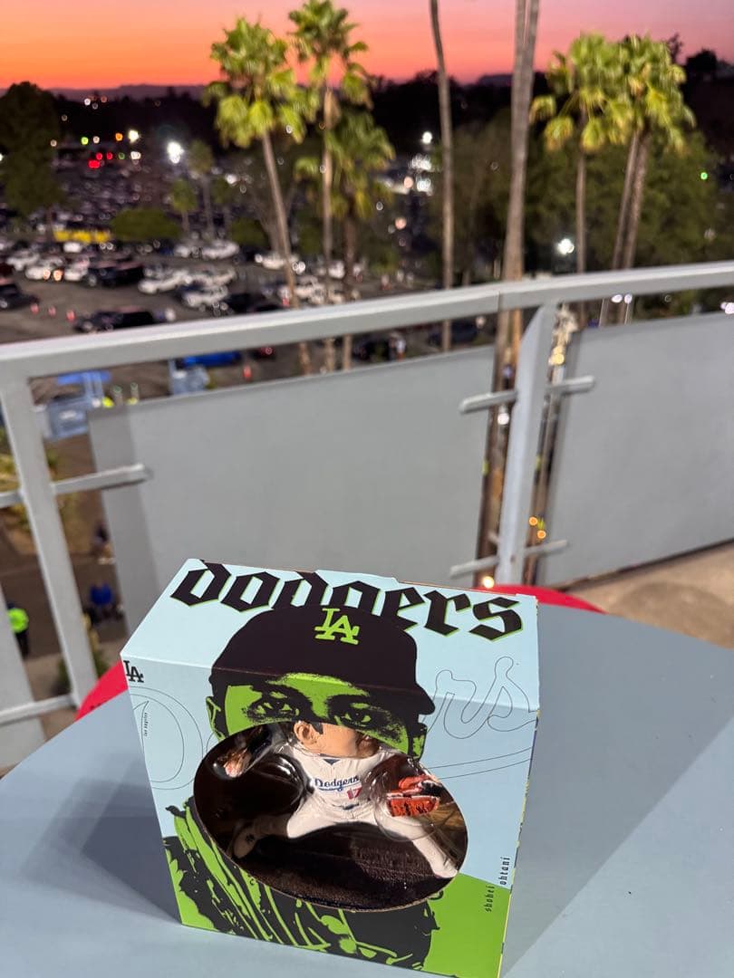 ロサンゼルス　ドジャース　タンブラー　カップ　米国購入　新品