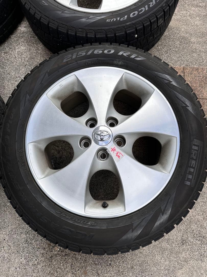 【最終値下げ‼️】アルファード　スタッドレスタイヤ・ホイールセット