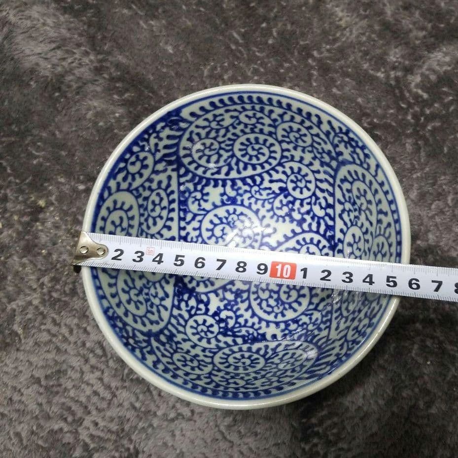 青と白の装飾 足付きボウル古地図蛸唐草高台鉢 たこ唐草 杯洗