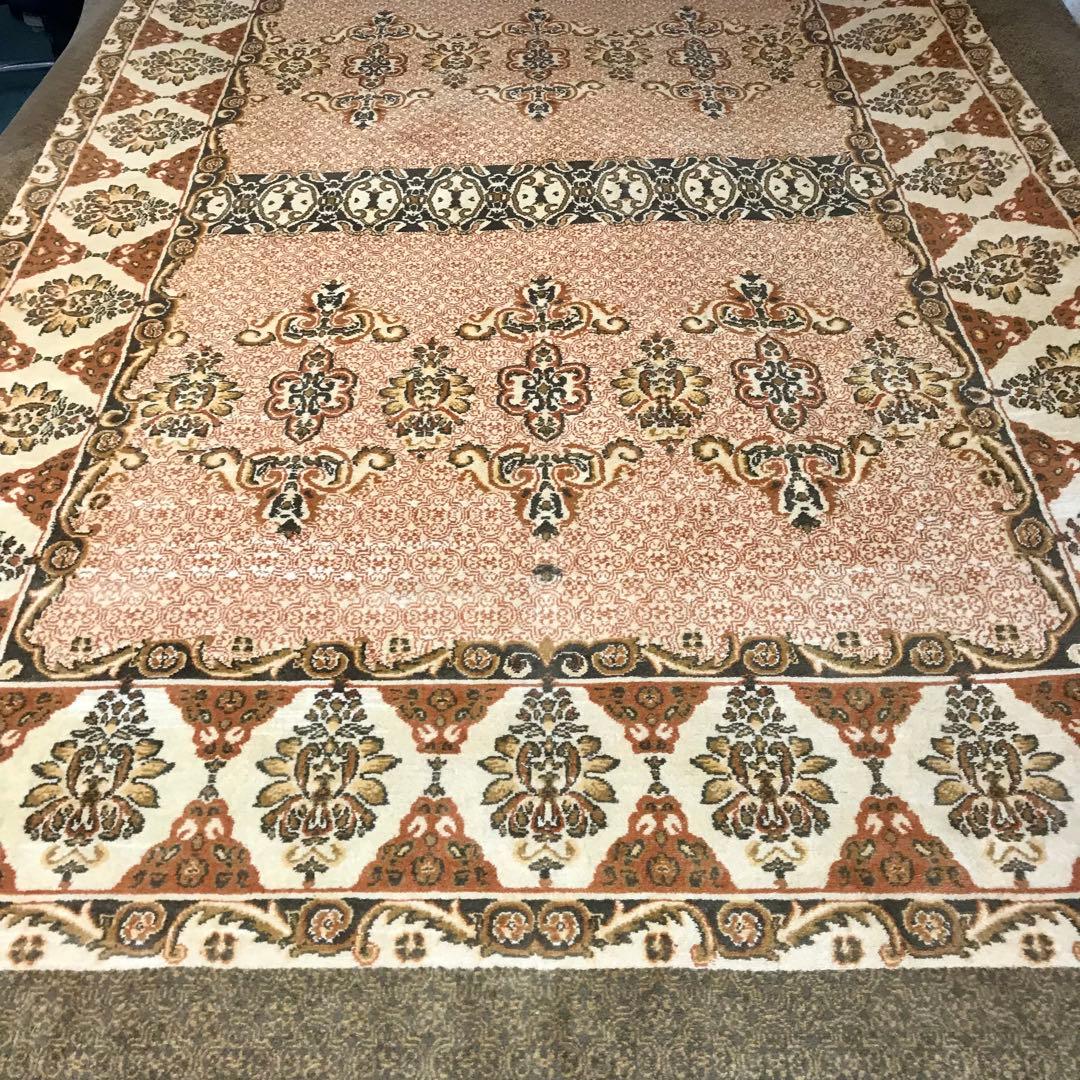 オーダーメイドのラグサイズ：200x300cm。 …。 …PD6.