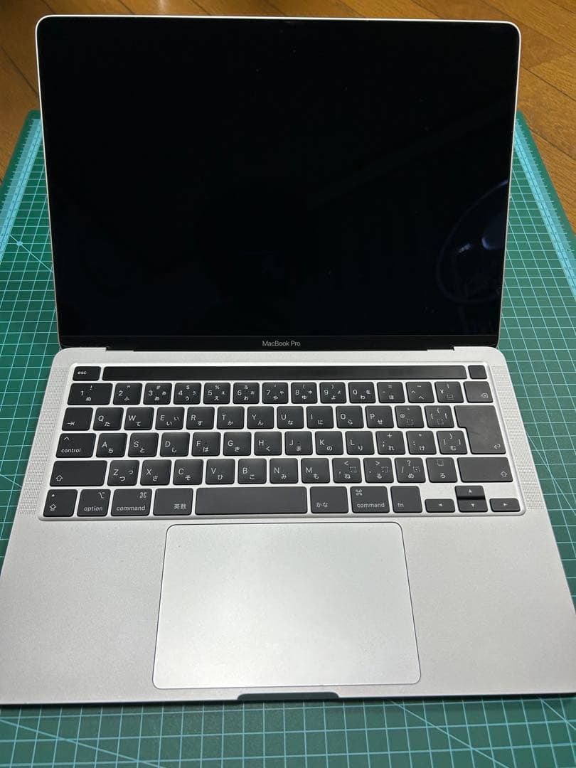 MacBook Pro 13インチ 2020 Core i5 8GB 256GB