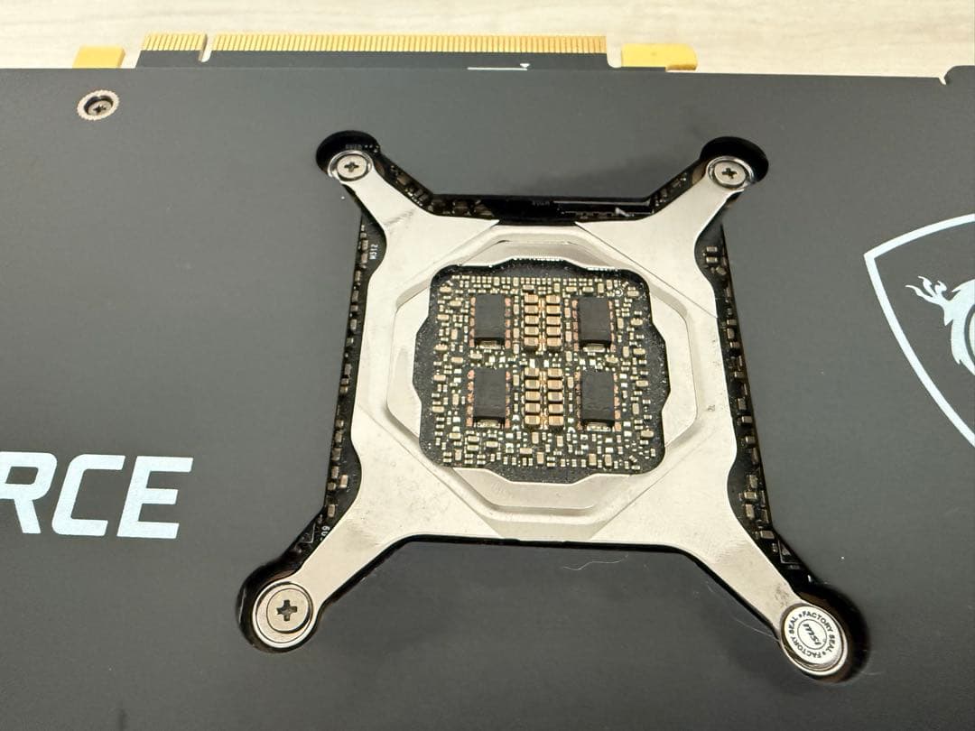 ほにゃらら　GeForce RTX 3090 GAMING X TRIO