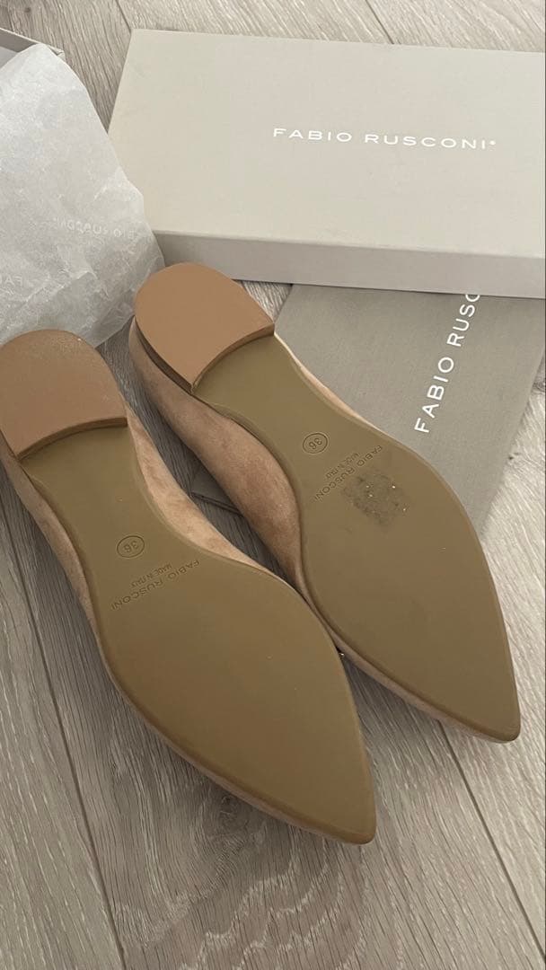 試着のみ★美品★ FABIO RUSCONI ビジュー付きフラットシューズ