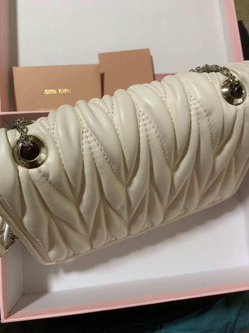 MIUMIU マテラッセ バック