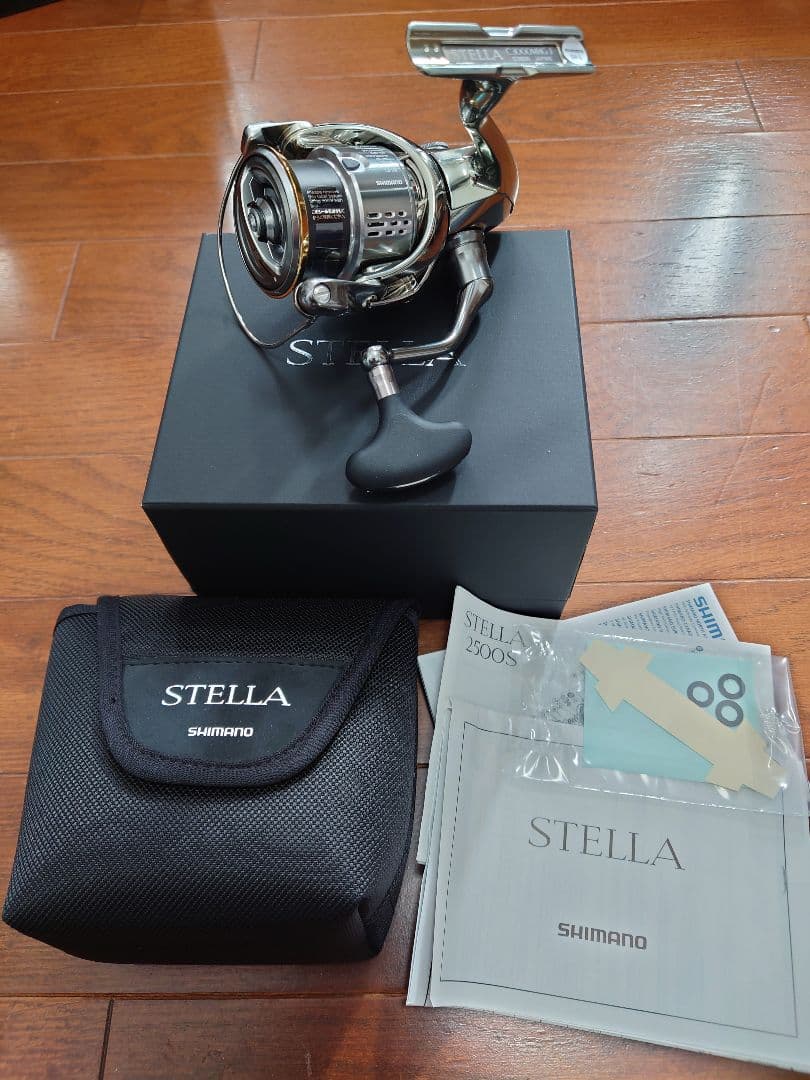 18ステラC3000MHG新品未使用品。