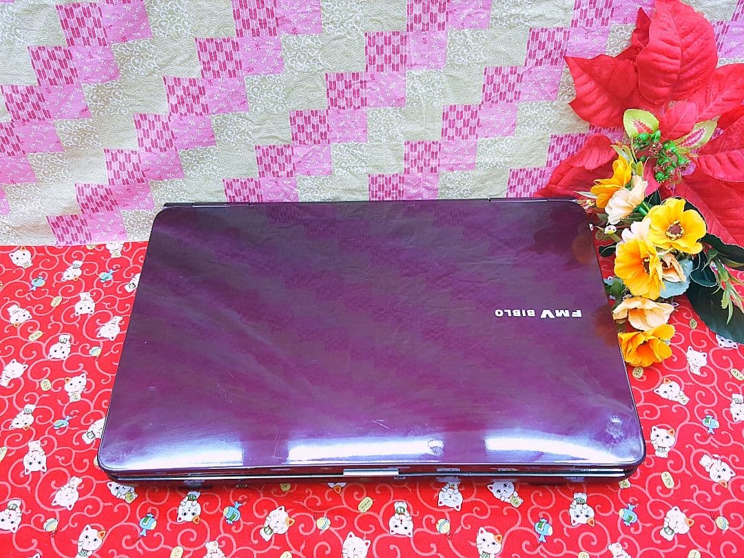 極上品/美品/大容量SSD256新Win11搭載！ワインレッド色/動画&画像編集