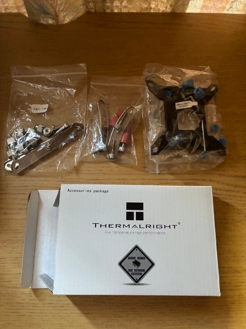 JGINYUE B550 マザーボード AMD Ryzen 5 5600GT