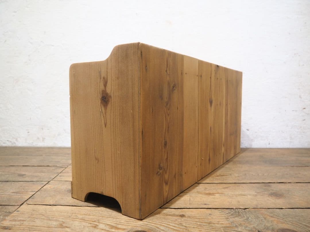 1200 ヴィンテージ　杉のディスプレイラック　収納棚　ケース　小物入れ　レトロ