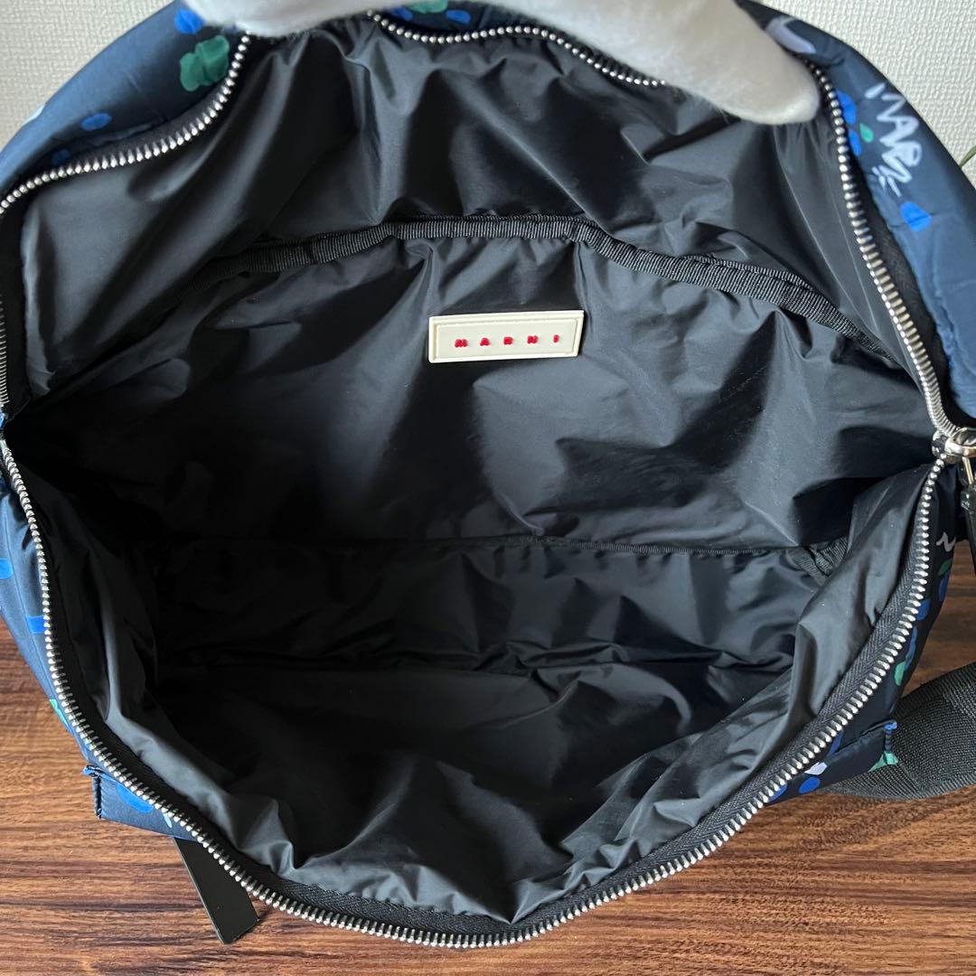 【美品！！】MARNIマルニ ボディバッグ ナイロン ブルー フラワー 花柄