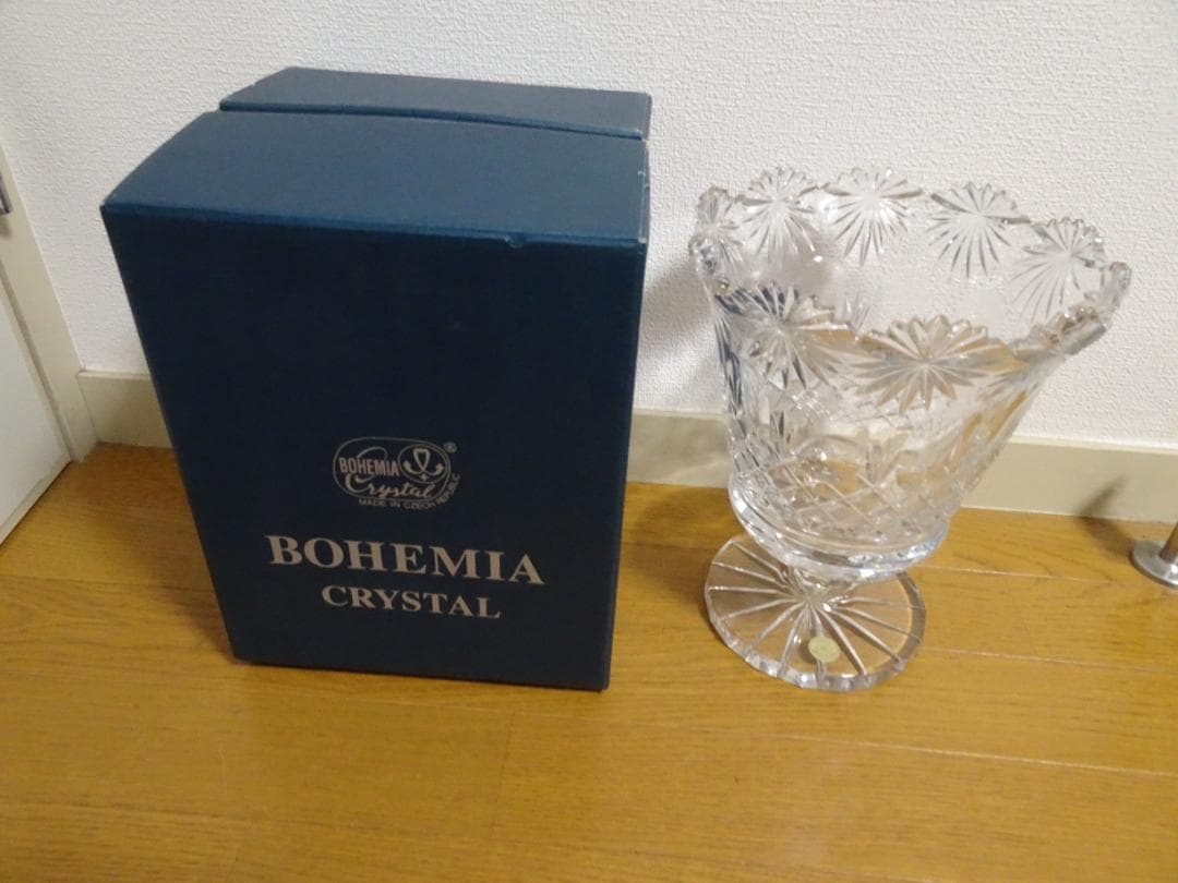 Bohemia glass　　ボヘミア　花瓶　ja-12