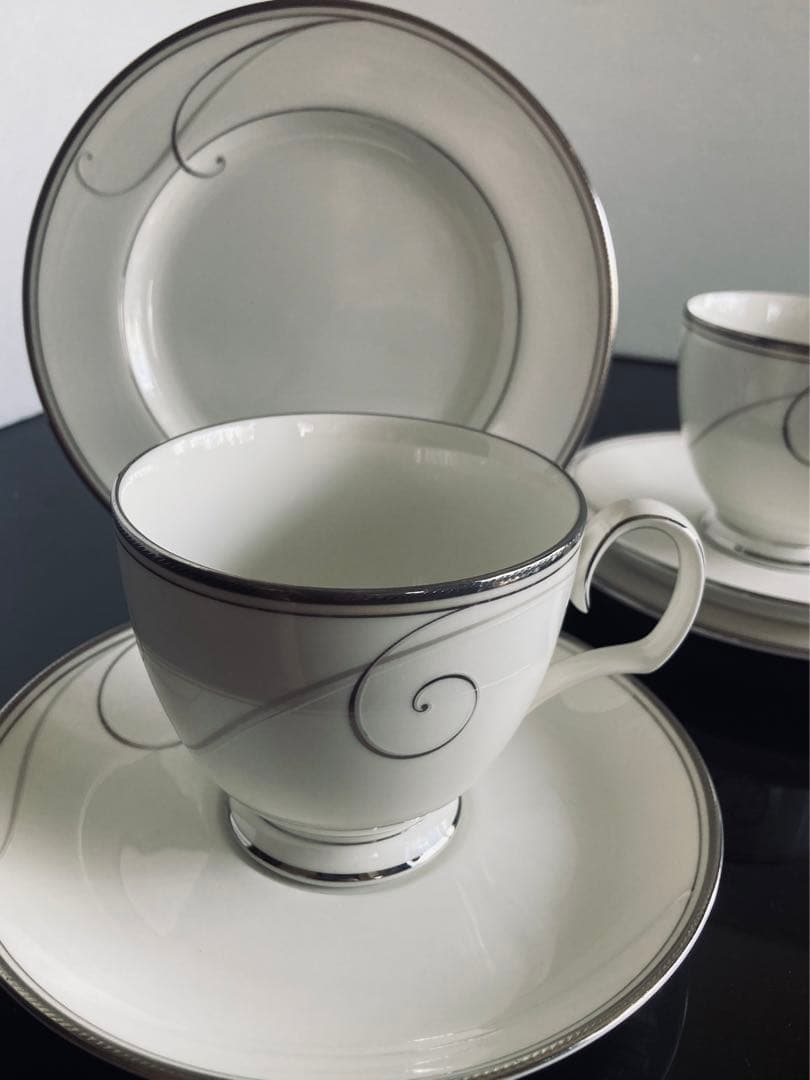 未使用◆ノリタケ　プラチナウェイブ　トリオ　4客セット12ピース