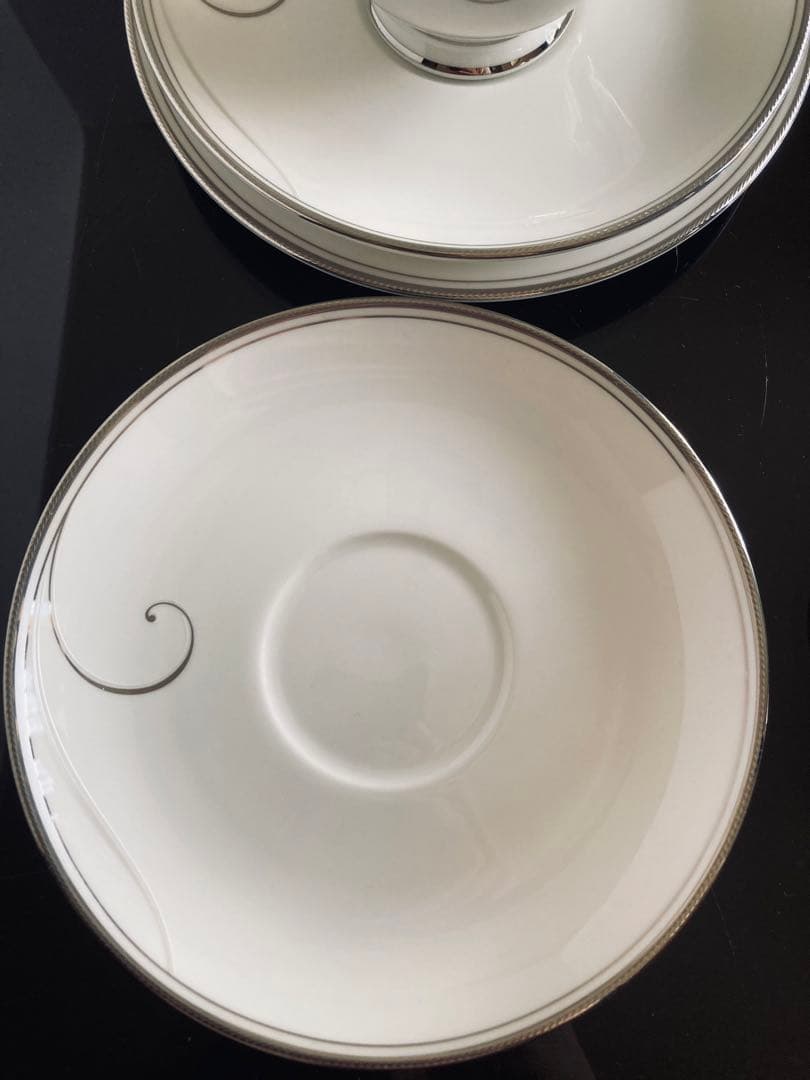 未使用◆ノリタケ　プラチナウェイブ　トリオ　4客セット12ピース